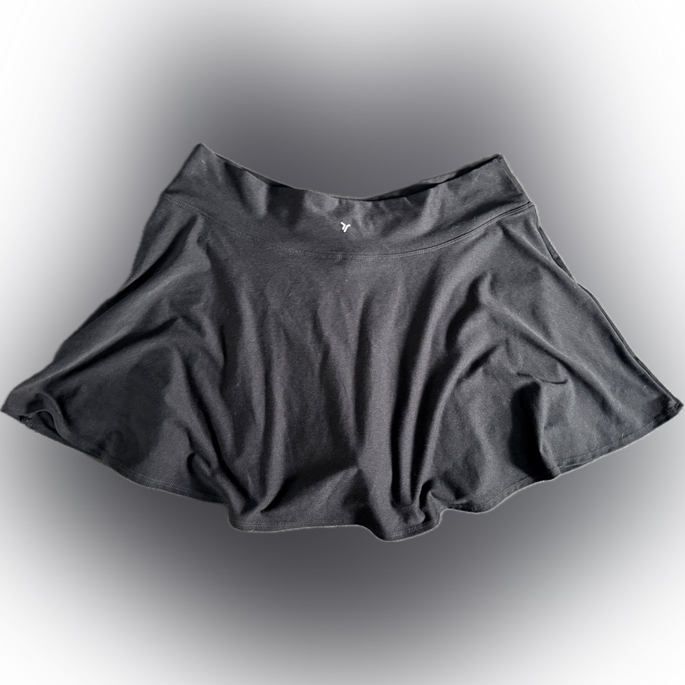 Old Navy Women's Black go-dry skirt